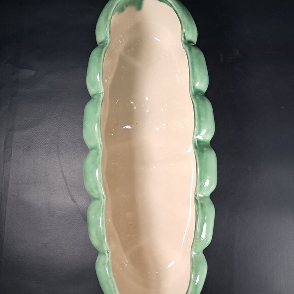 MCM, Vintage Oblong Ceramic Planter Green Drip Glaze And Ivory Base - Picture 3 of 9